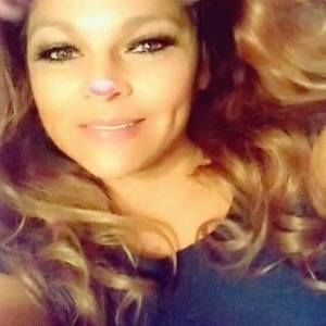 Meet your Posher, Raquel